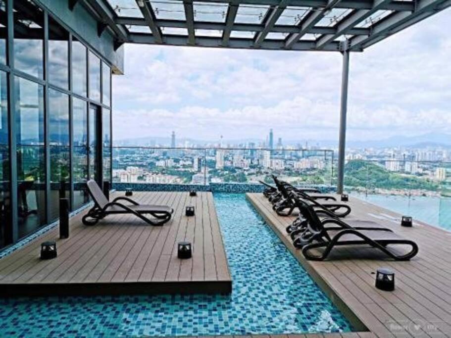 Rumah percutian Kl Duplex With Balcony@ekocheras Mrt Kuala Lumpur