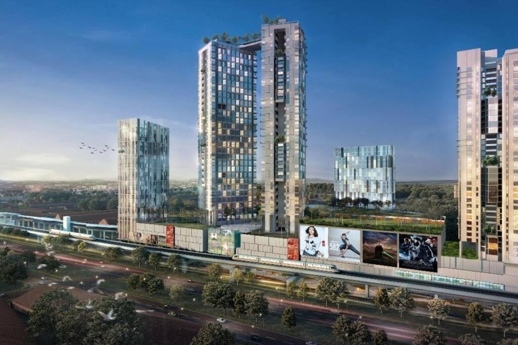Kl Duplex With Balcony@ekocheras Mrt Kuala Lumpur