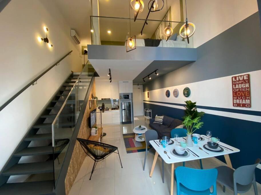 Kl Duplex With Balcony@ekocheras Mrt