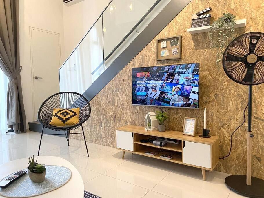 Rumah percutian Kl Duplex With Balcony@ekocheras Mrt